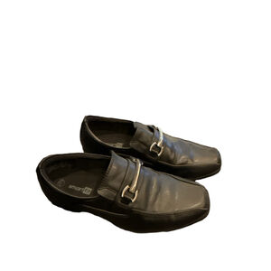 Boy’s Smart Fit Black Loafers & Slip-Ons Size 13.5